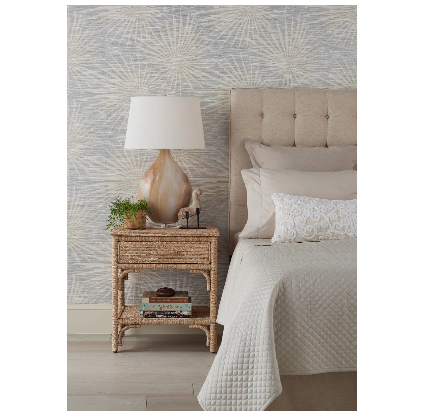 Aeon Table Lamp - Image 2