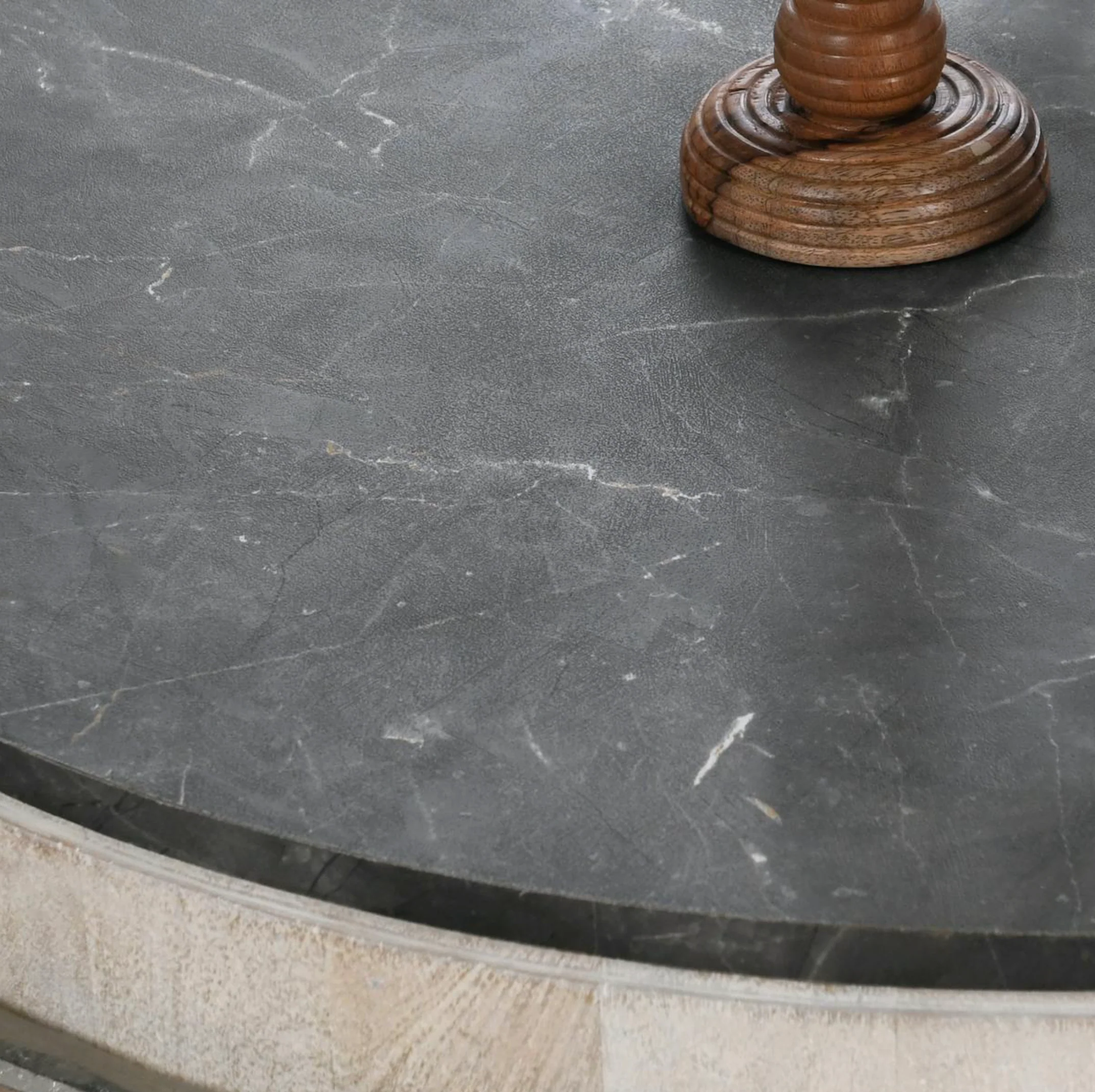 Honor 42" Round Coffee Table Coffee Table - Image 3