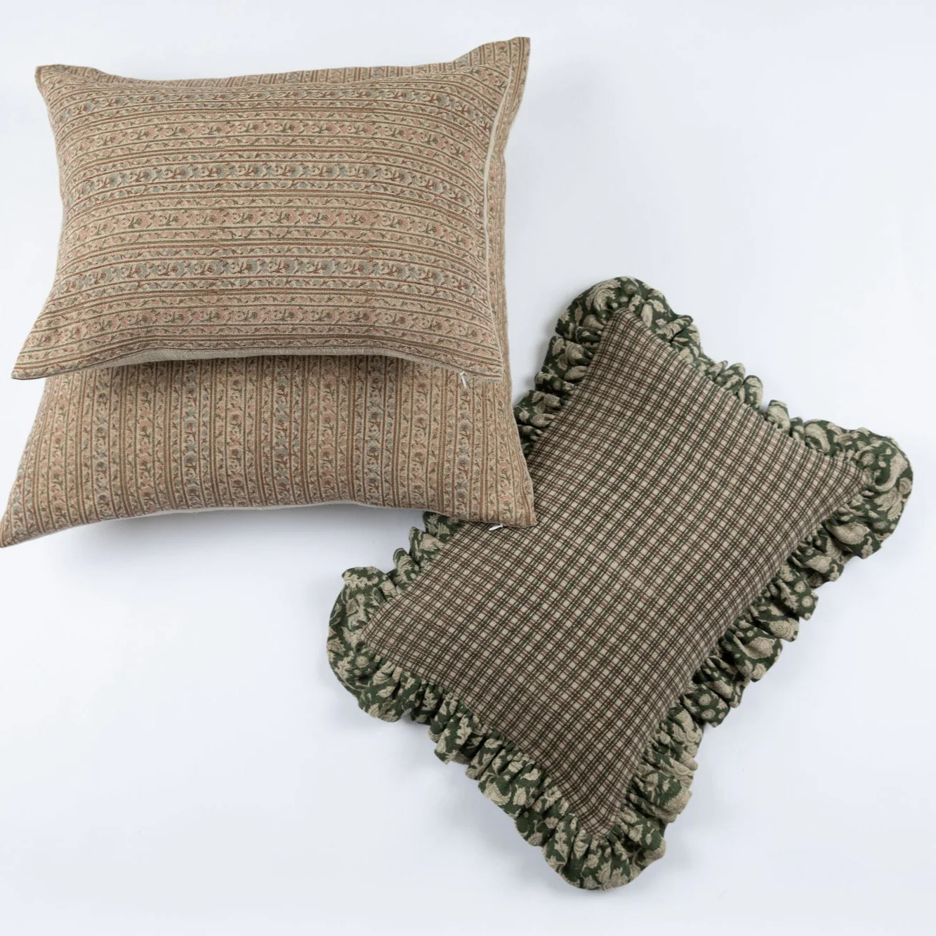 Catania Coco with Bari Olive Ruffle Pillow - Image 2