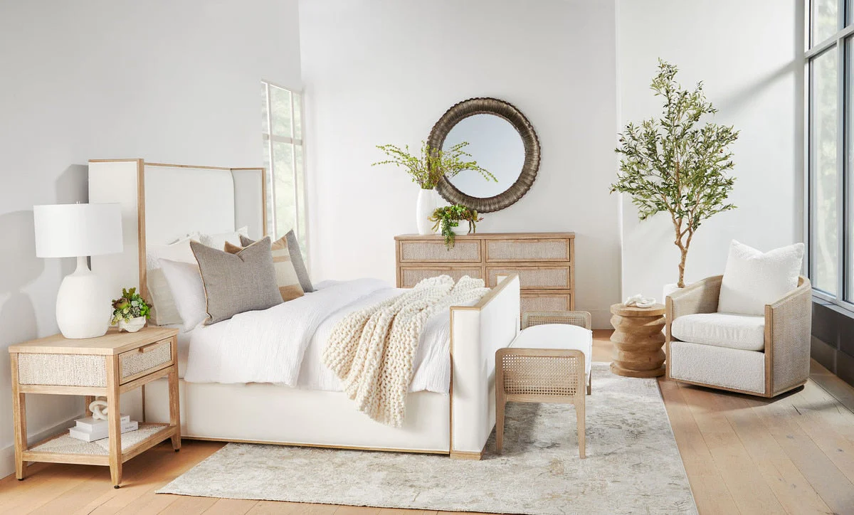 Tailor Shelter Standard King Bed - Image 3