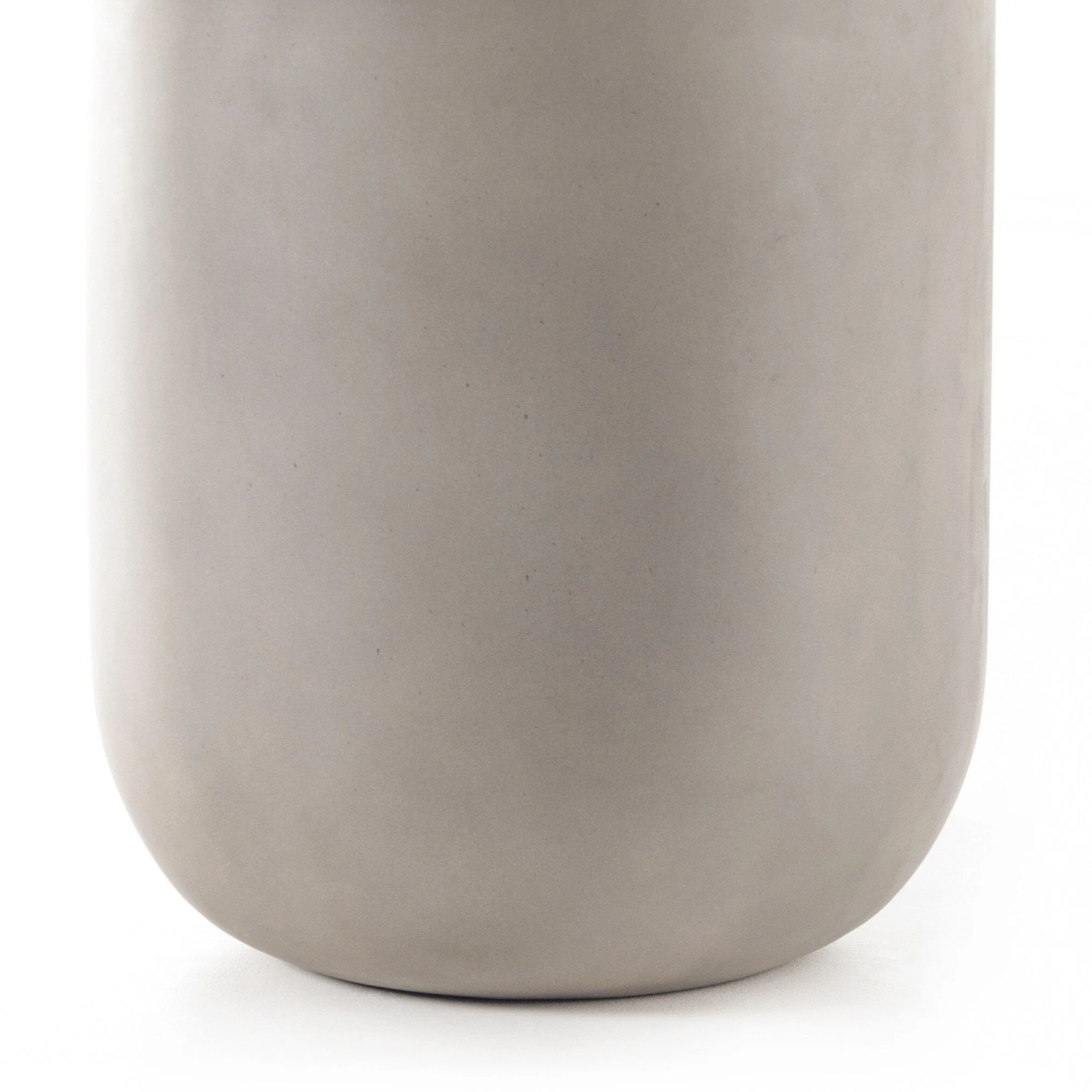 Ivan Round Planter - Grey Concrete - Image 2