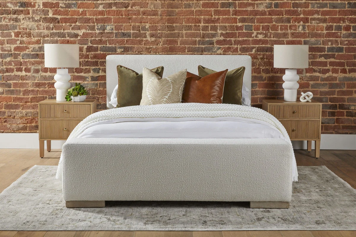Warren Standard King Bed | LiveSmart Boucle Snow - Image 3