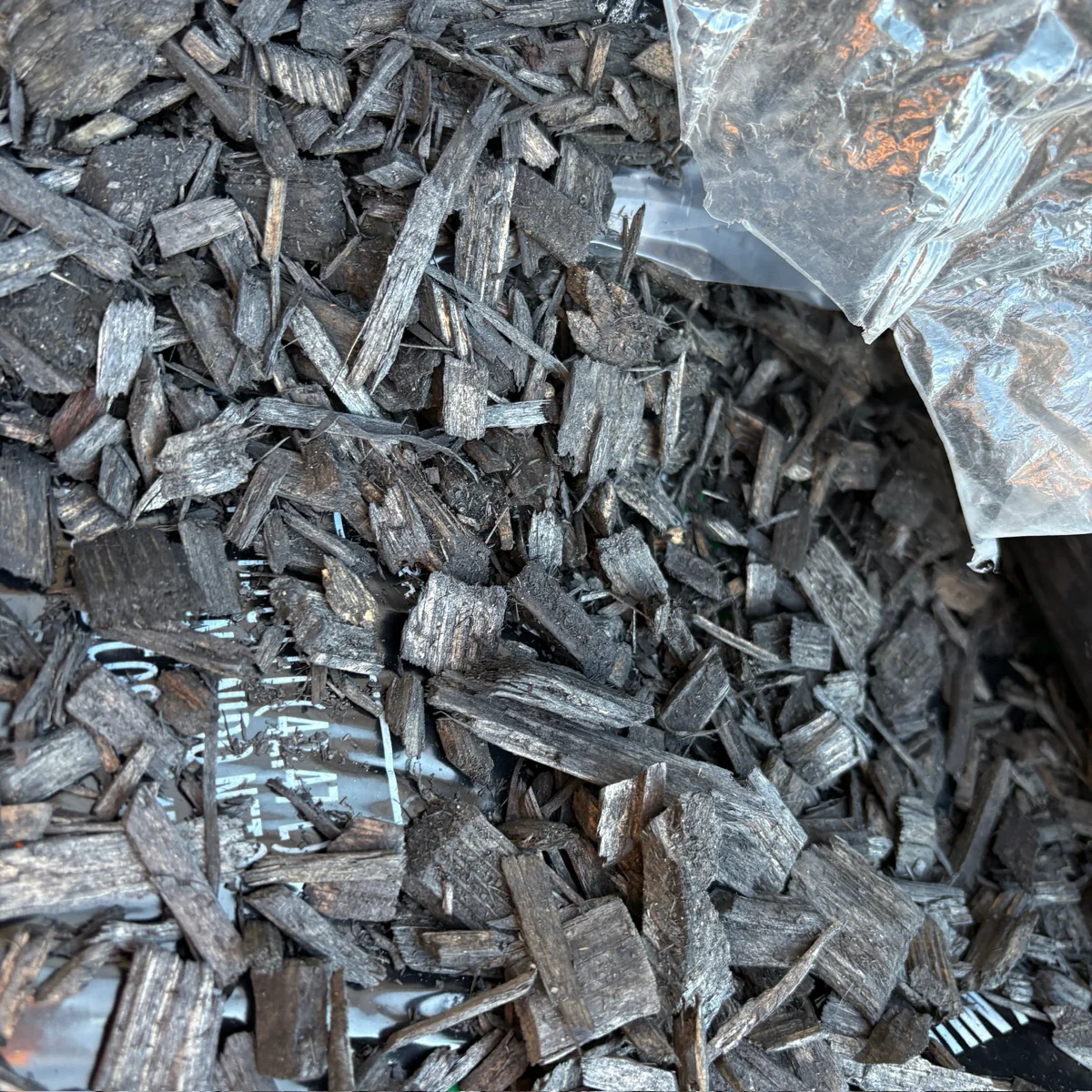 Black Wood Mulch - Image 3