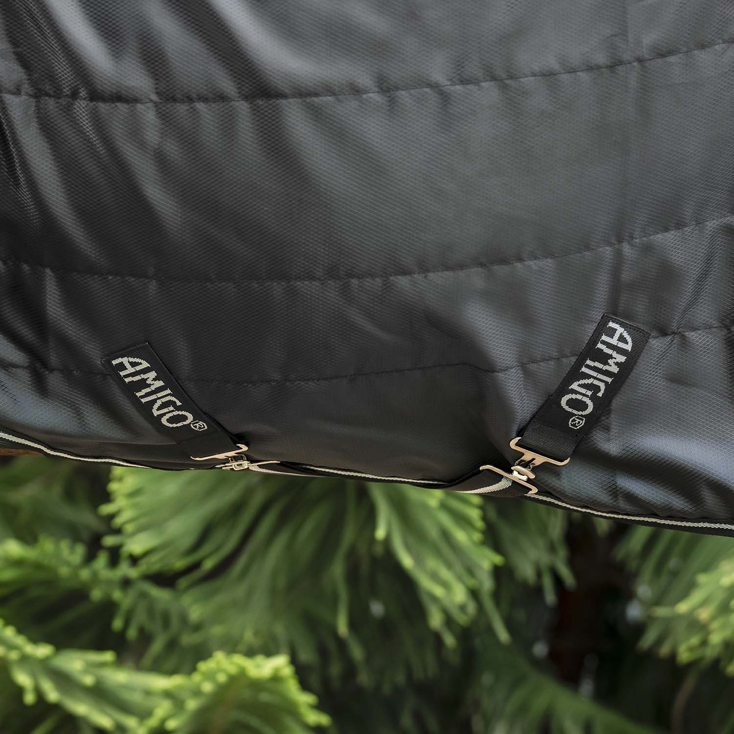 Amigo Quarter Horse Stable Blanket 210D Ripstop, 100g or 200g Fill, Stocky Build Fit - Image 3