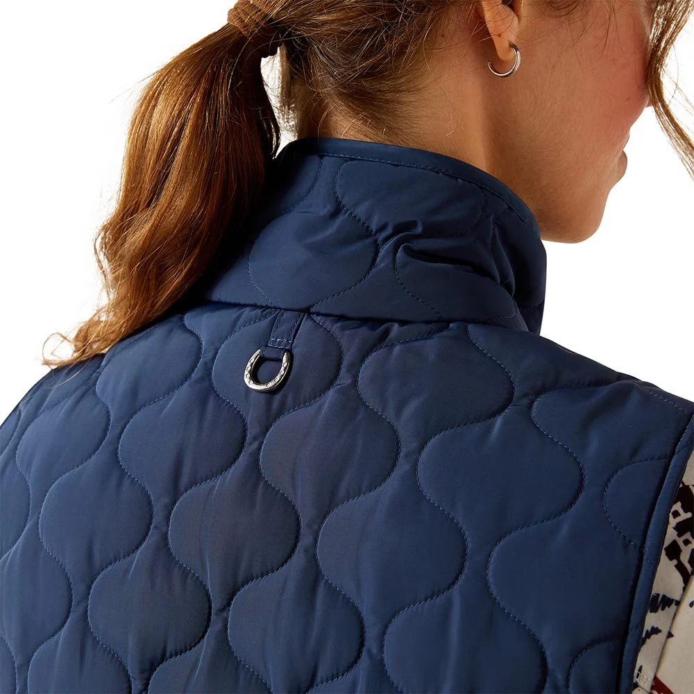 Ariat Womens Ashley 2.0 Insulated Vest – Lightweight Warmth, Tailored Fit, Weather-Resistant - Image 3