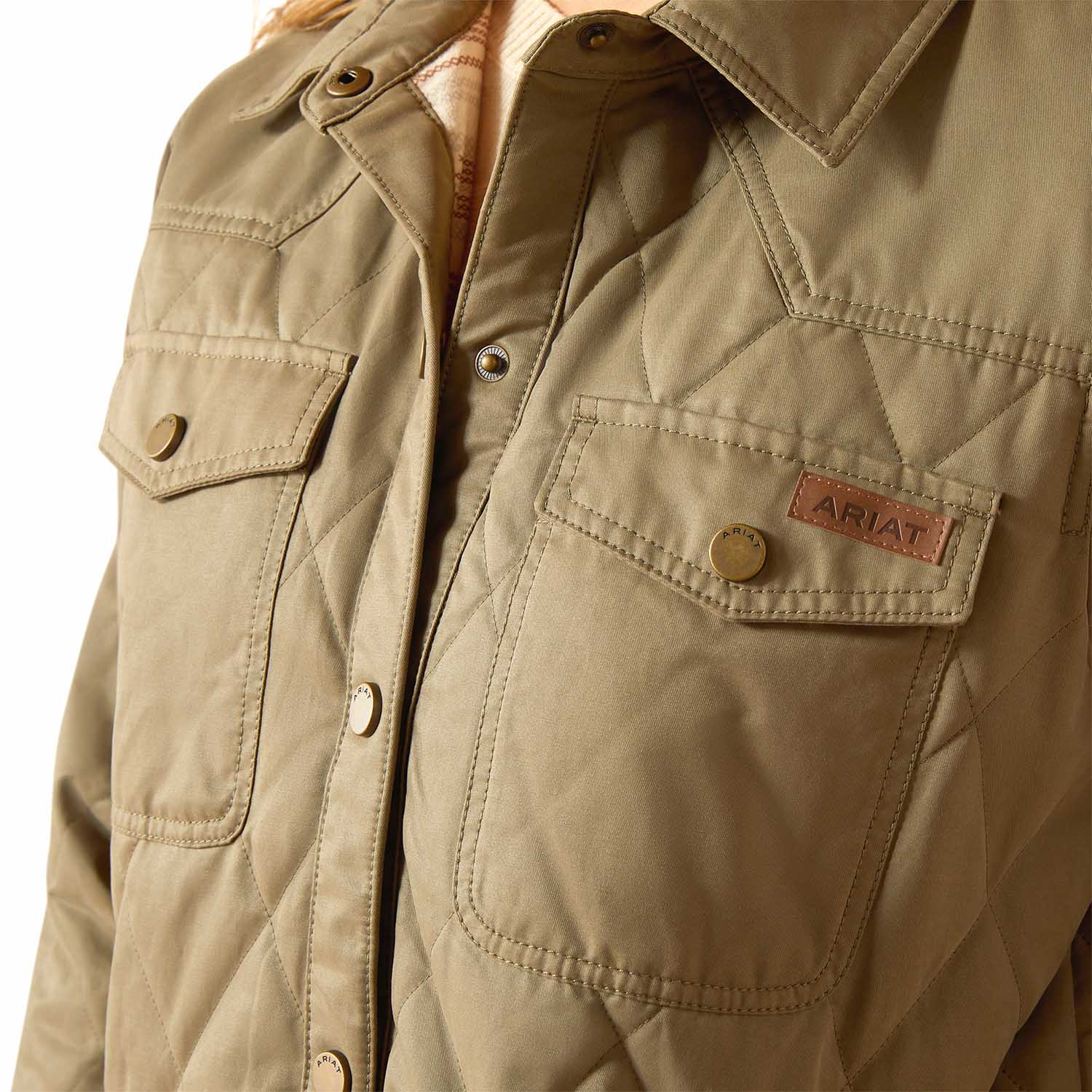 Ariat Womens Grizzly Quilted Barn Jacket – Warm Wind-Resistant Fleece-Lined Workwear Jacket - Image 3