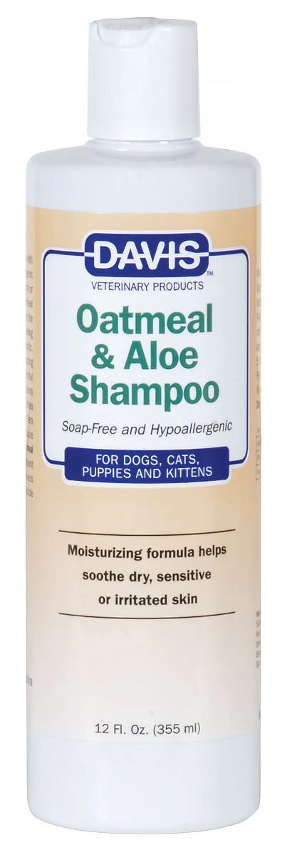 Davis Oatmeal & Aloe Dog and Cat Shampoo – 2% Colloidal Oatmeal – Soap-Free Hypoallergenic - Image 1