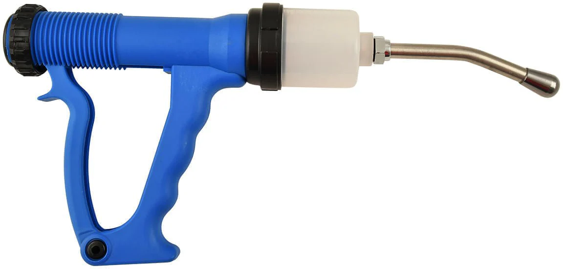 Drencher Syringe with Nozzle - Image 1