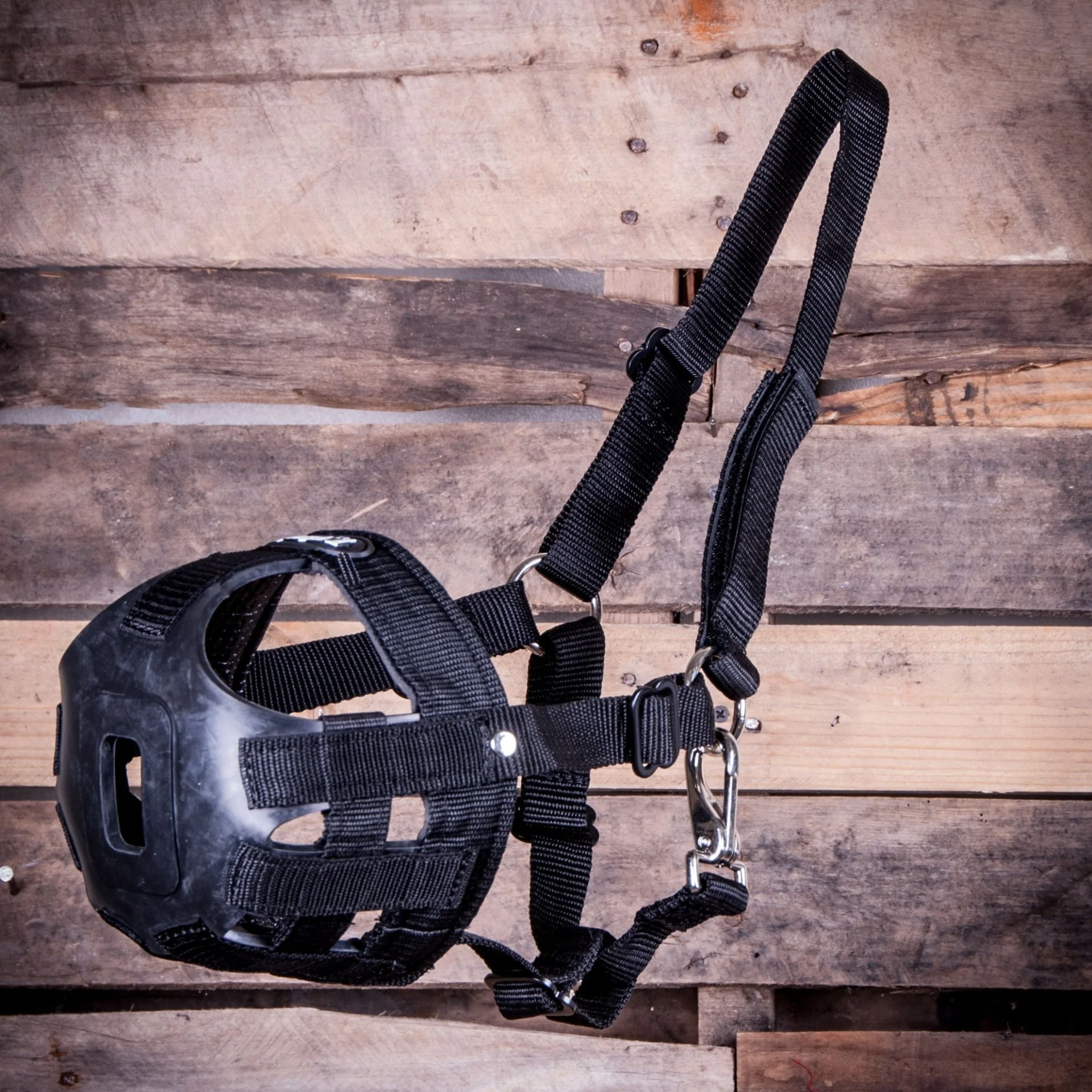 Easy Breathe Grazing Muzzle for Horses - Image 3