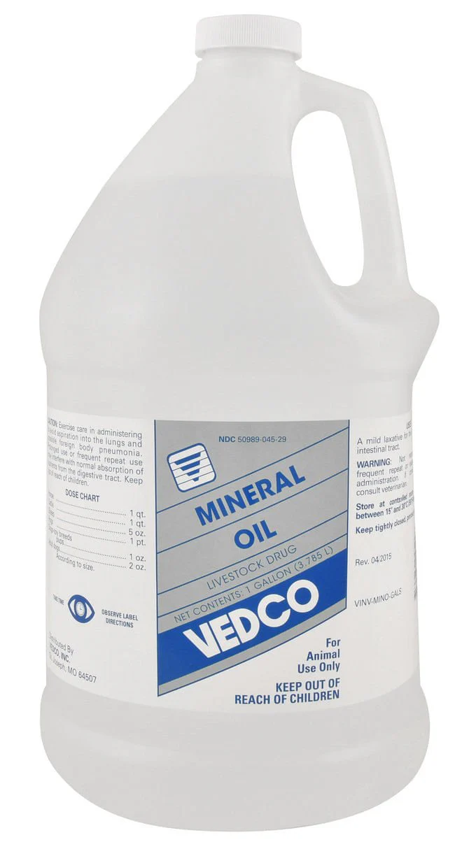 Generic Mineral Oil, Gallon - Image 1