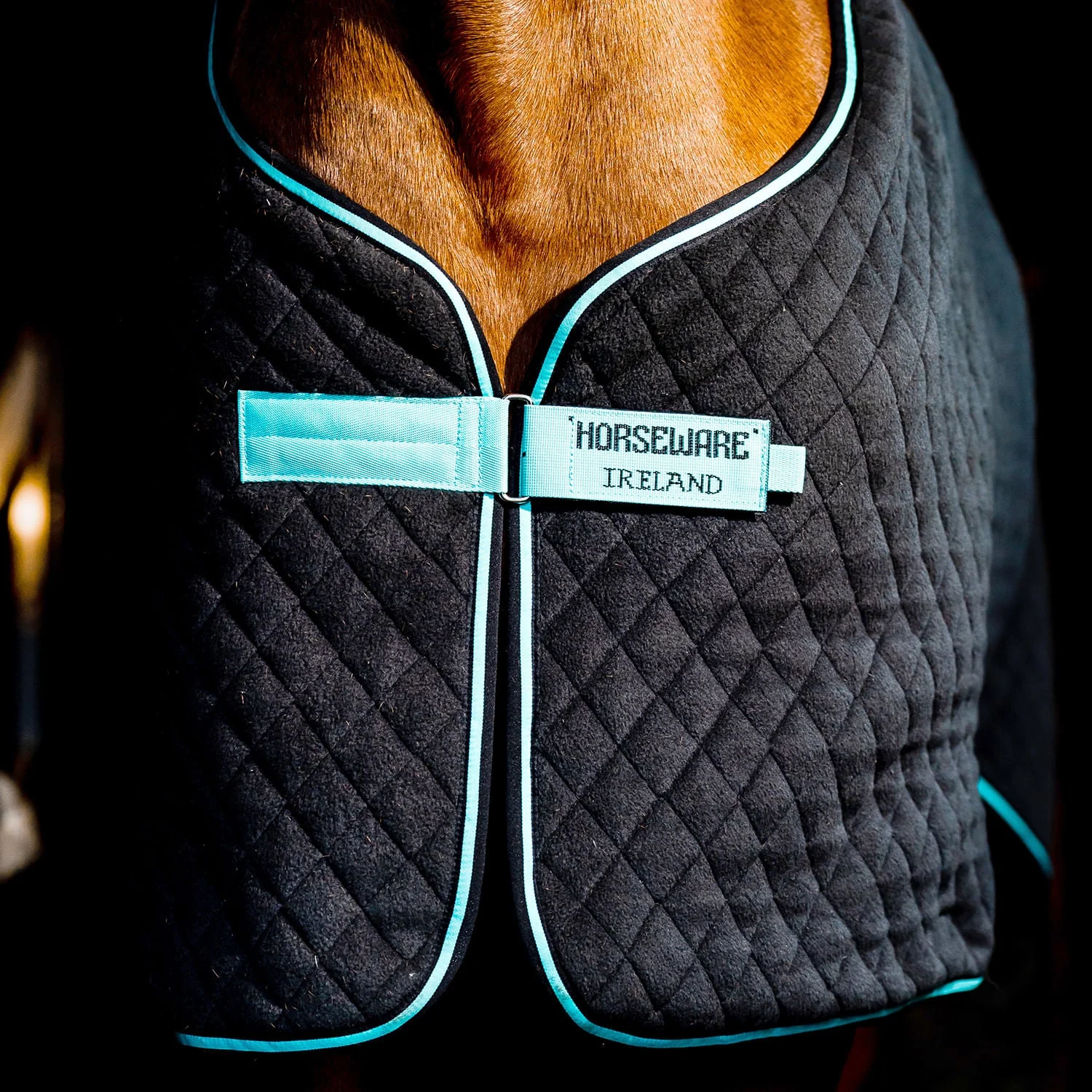 Horseware Autumn Cooler 50g Insulated Horse Rug - Lightweight Thermal Cooler with Mesh Panels & Travel Ready - Image 2