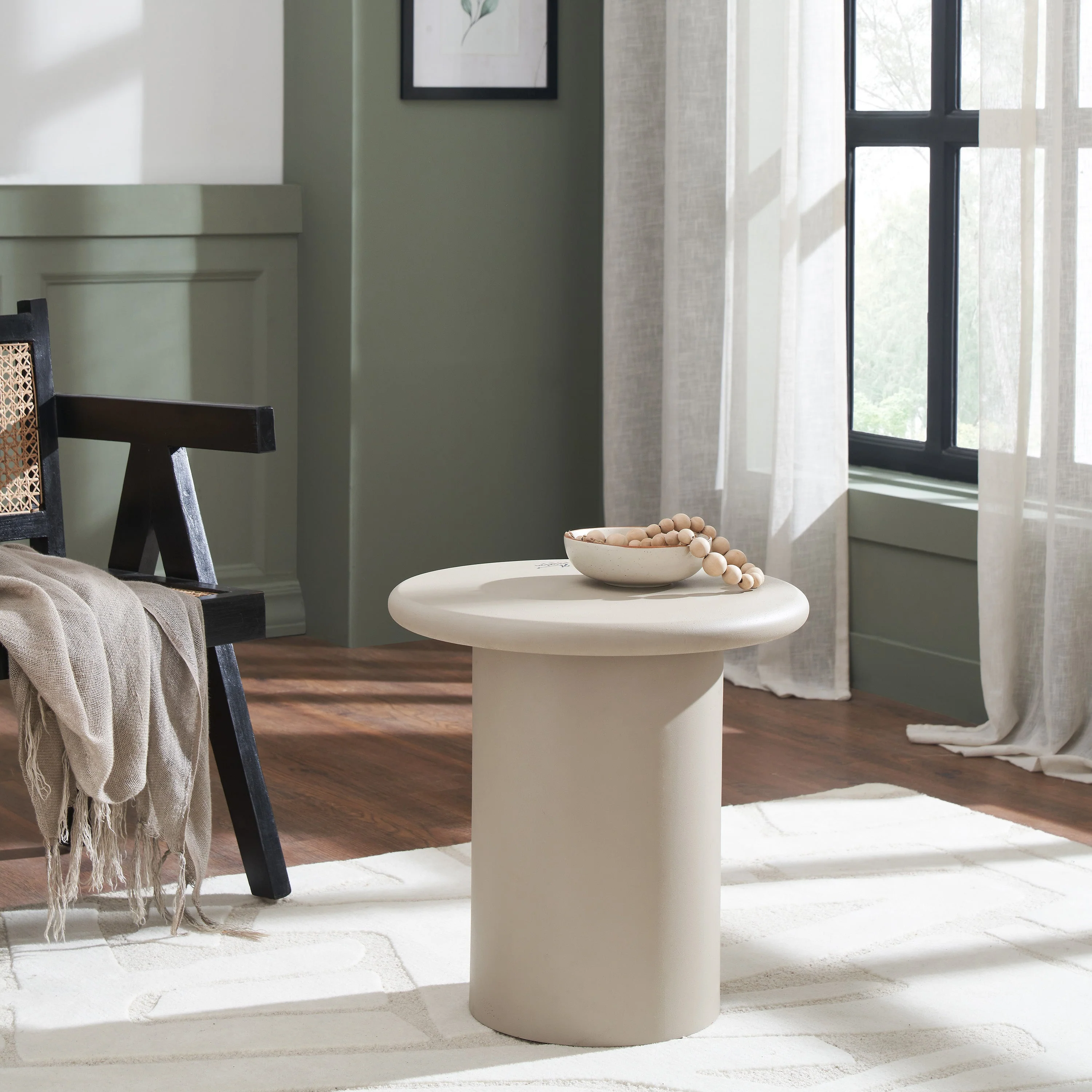 Riya Table - Image 3