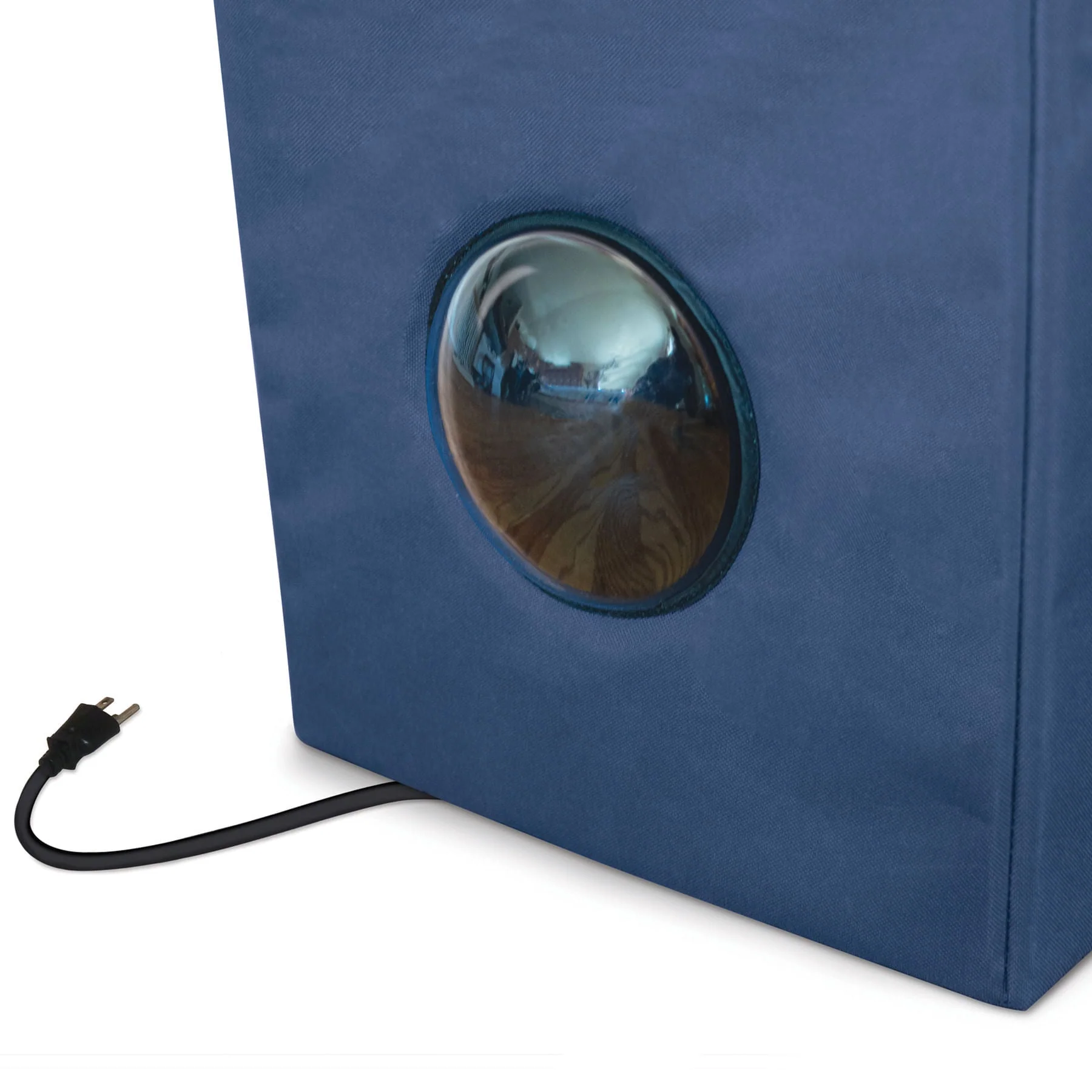 K&H Heated Outdoor Cat House - Image 2