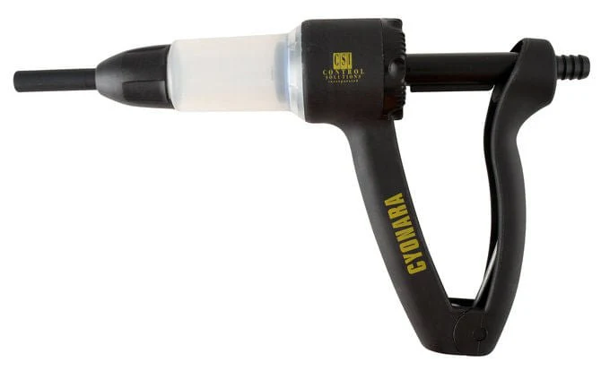 Martin's Cyonara Plus Pour-On Fly Insecticide & Applicator - Image 2