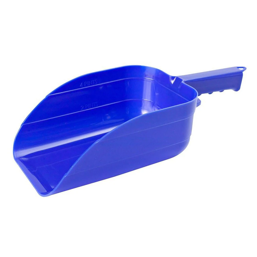 Plastic Utility Scoop, 5 Pint - Image 1