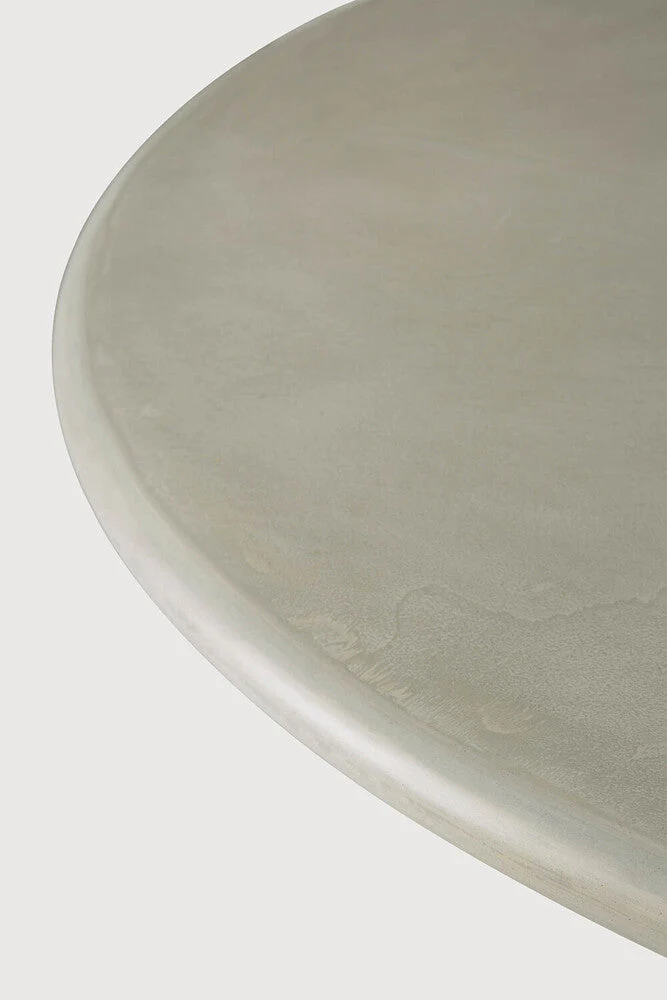 Roller Max Outdoor Dining Table | Varnished Concrete Top | Reclaimed Teak Base | Light Grey | Round | 35" X 35" - Image 3