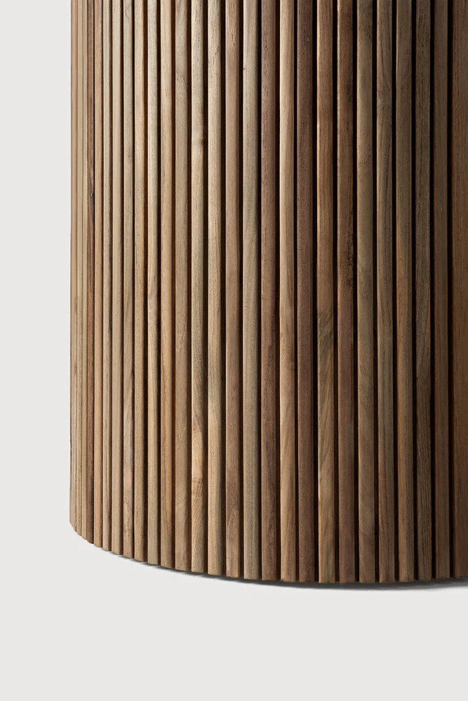 Roller Max Outdoor Dining Table | Varnished Concrete Top | Reclaimed Teak Base | Light Grey | Round | 49" X 49" - Image 2