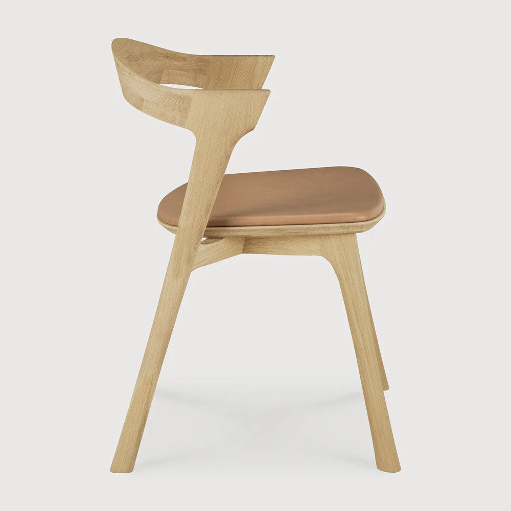 Bok Dining Chair | Varnished Oak | Sienna Leather - Image 3