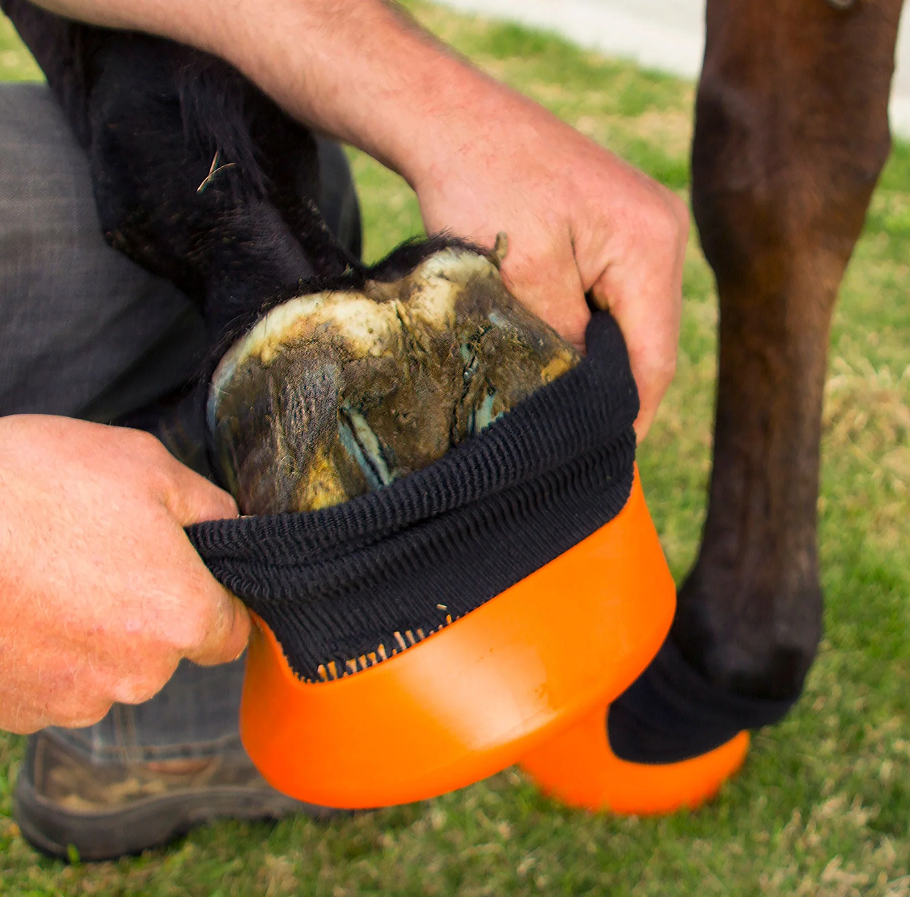 Shires Tubbease Hoof Sock - Image 3