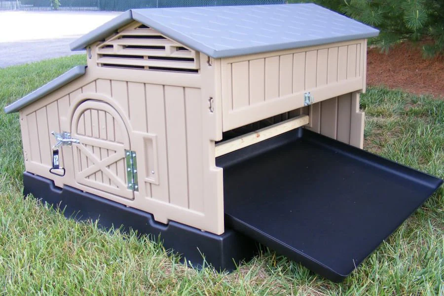 Snap Lock Standard Chicken Coop - Image 2