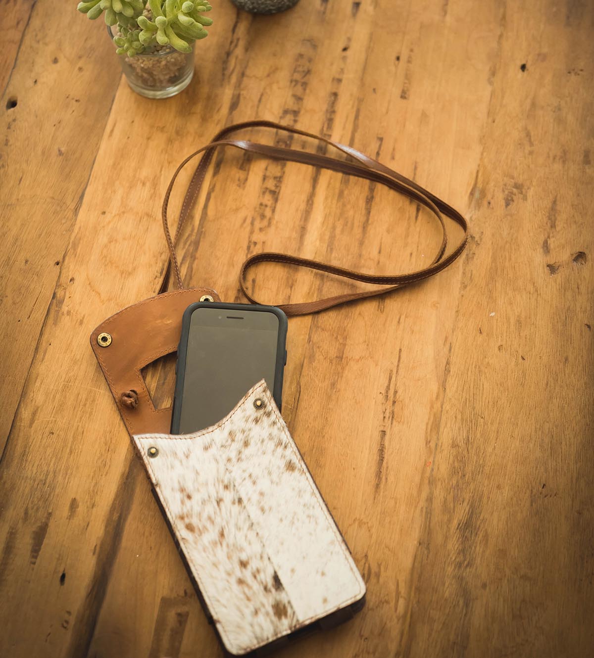STS Cowhide Cell Phone Crossbody - Image 3
