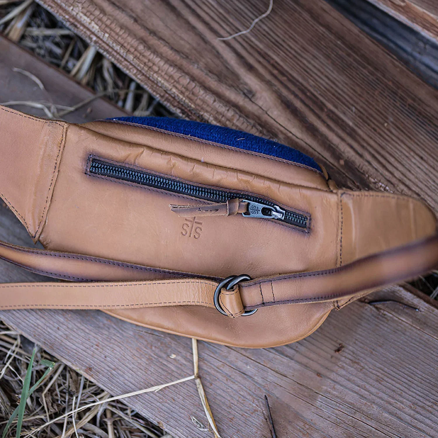 STS Mojave Sky Ladies' Western Belt Bag Fanny Pack - Image 3