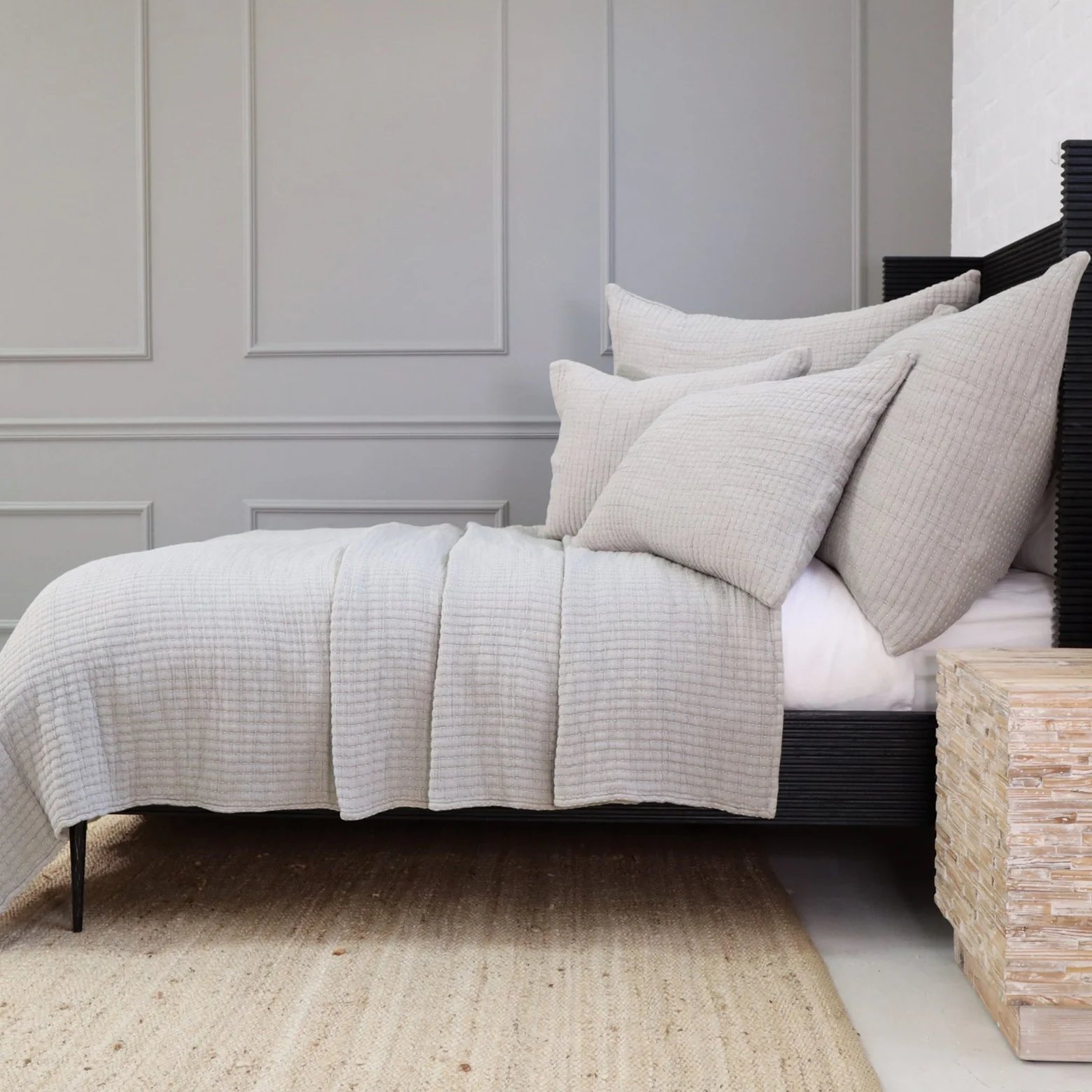 Verenia Bedding Collection - Image 2