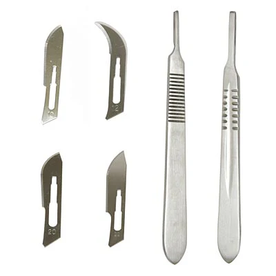 Veterinary Scalpels & Blades – Stainless Steel Handles with Carbon Steel Blades - Image 2
